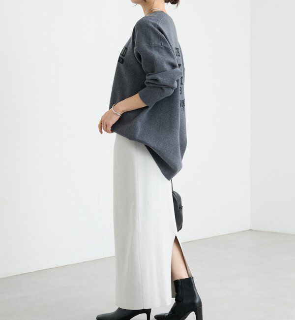  「【バックロゴが目を惹く】アスレチックロゴニット」|ニット・セーター|