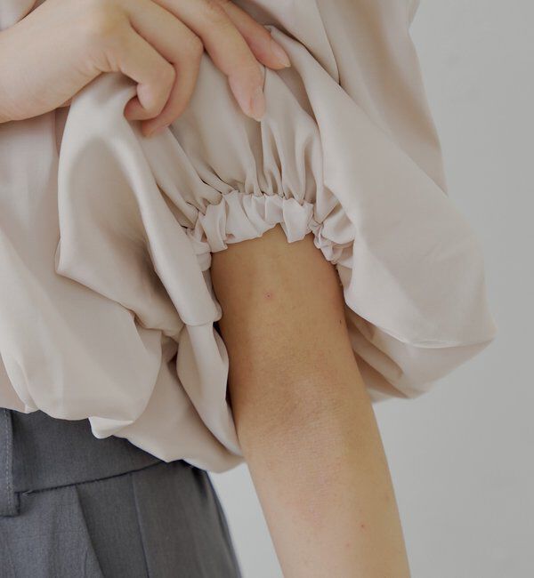  「【SALON by Chico】ギャザーバルーンオフショルブラウス」|シャツ・ブラウス|