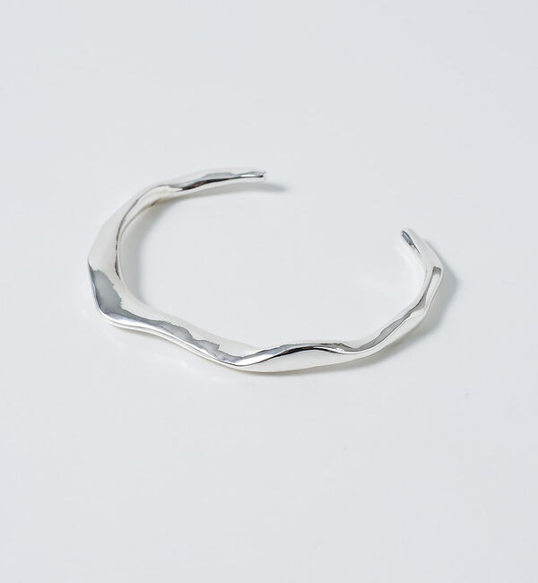 collex「【dignif】【金属アレルギー対応】ユラギウェーブバングル」|ブレスレット・バングル|