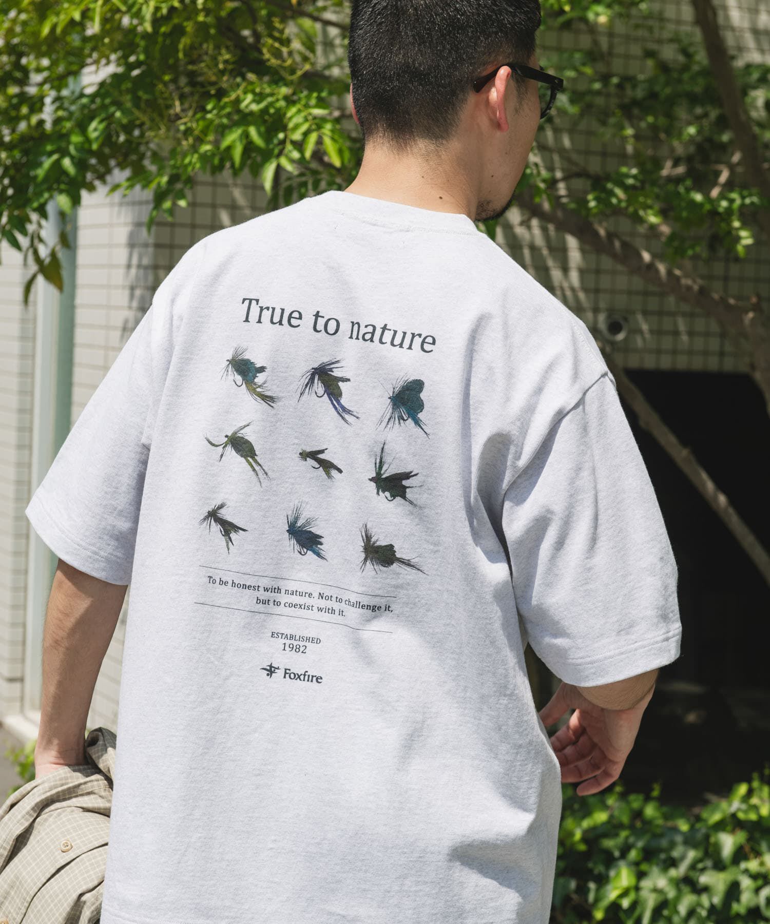 URBAN RESEARCH DOORS「『別注』Foxfire&times;DOORS　毛針プリントTシャツ」|Tシャツ・カットソー|