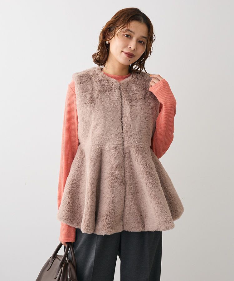 Green Parks「・ELENCARE DUE ペプラムフェイクファーベスト」|ベスト・ジレ|