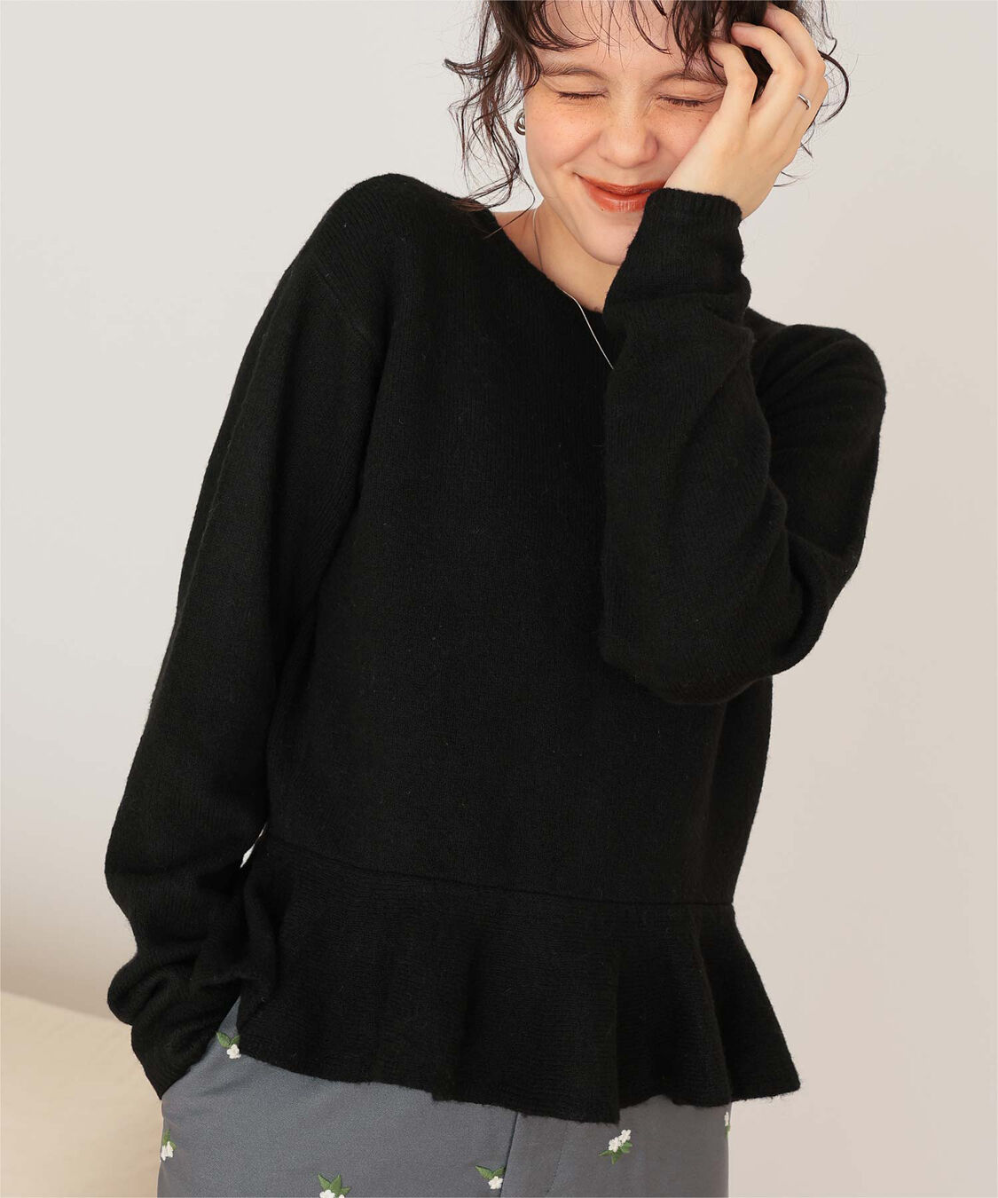 titivate「前後2wayフリルヘムニットカーディガン/トップス」|ニット・セーター|