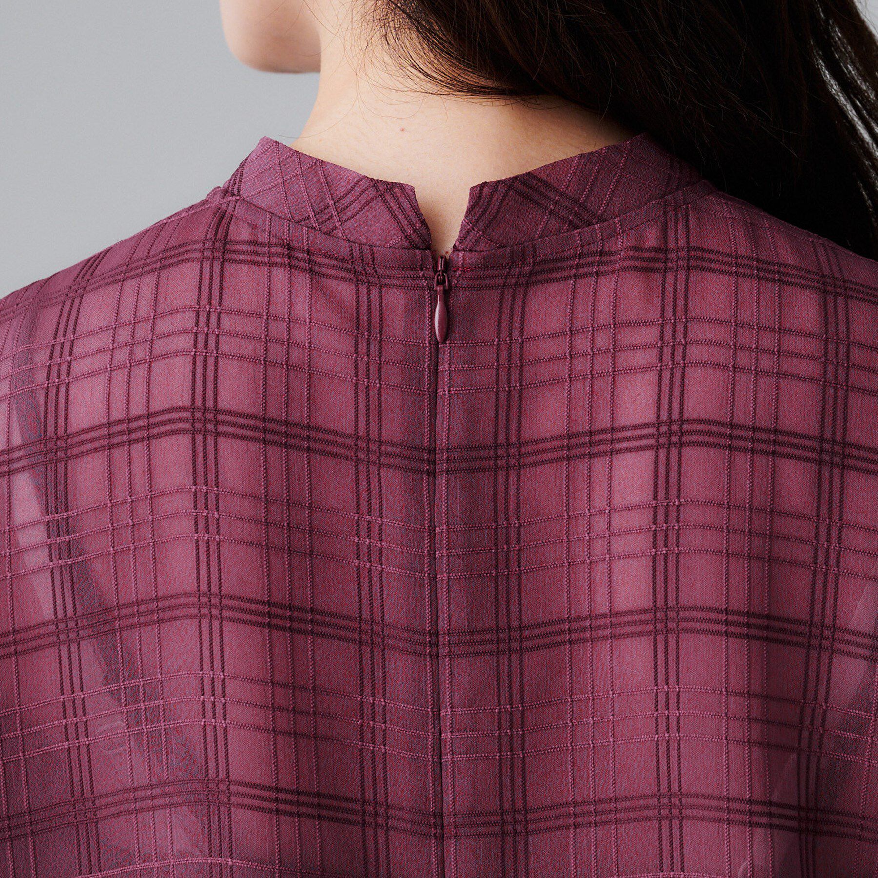 UNTITLED「【シアー】チェックスタンドネックブラウス」|シャツ・ブラウス|