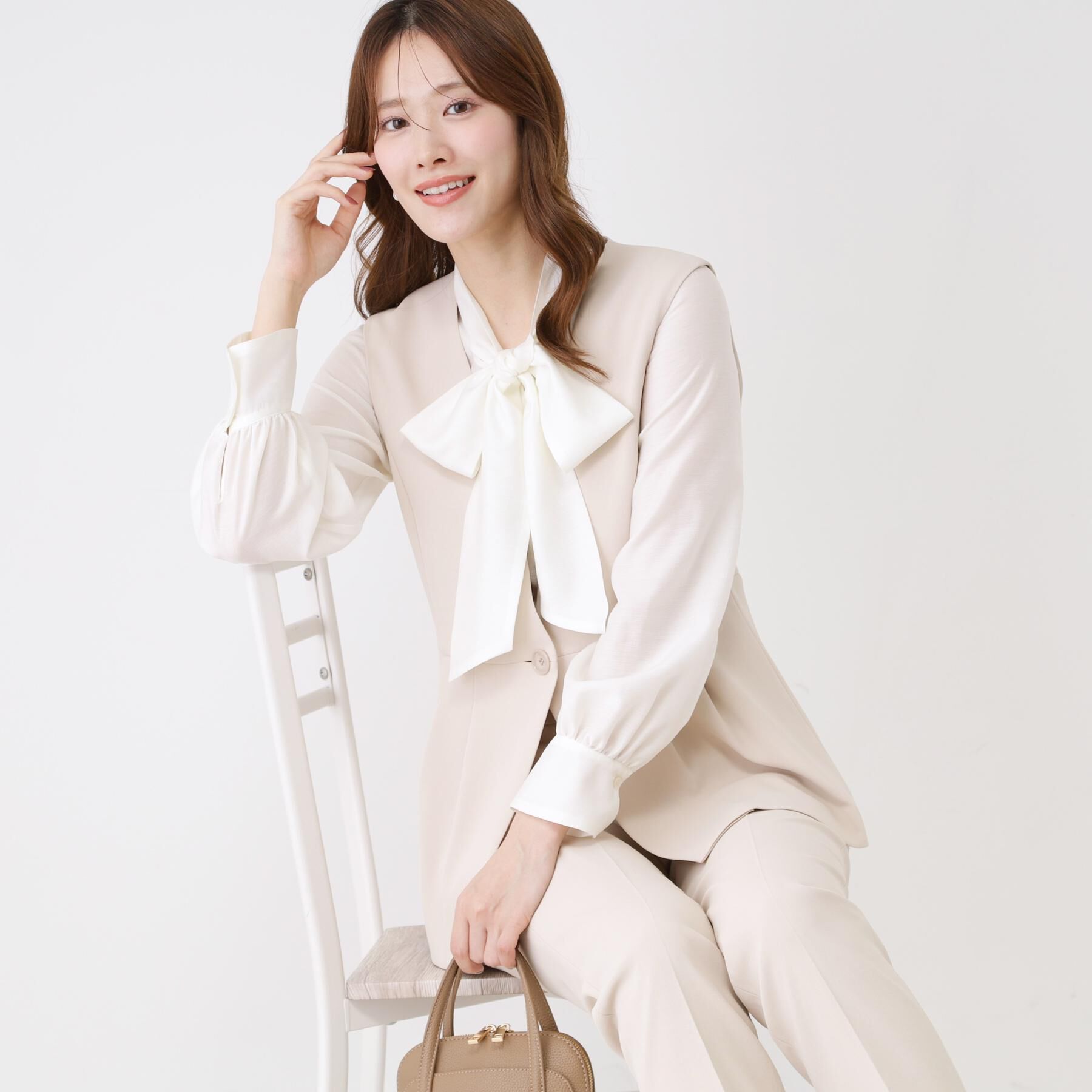 COUP DE CHANCE「【手洗い可／日本製／伸縮性／スーツ可】センタープレス入りテーパードパンツ」|その他|