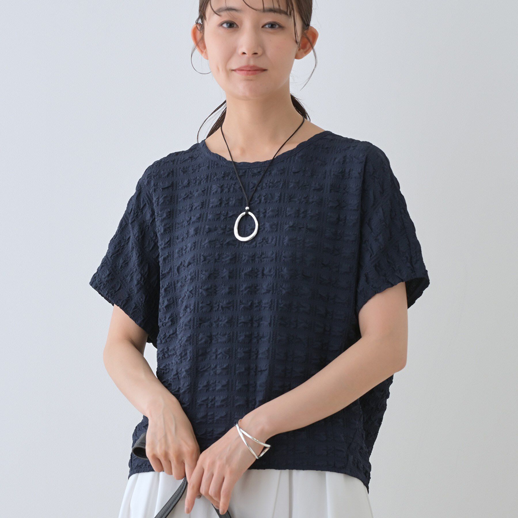 INDIVI「【洗える／凹凸素材／UVケア】コンパクトトップス」|Tシャツ・カットソー|