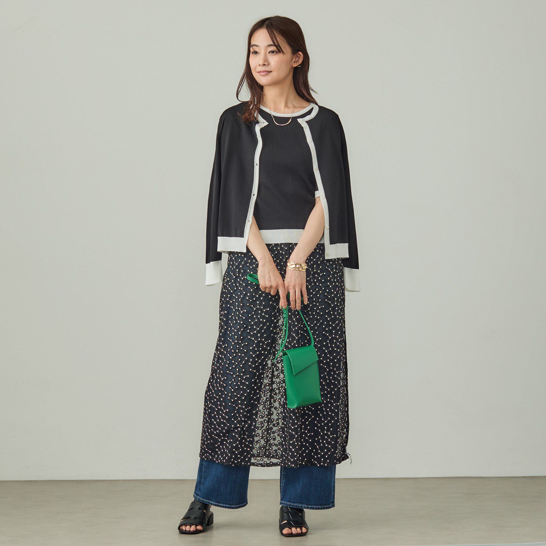 INDIVI「【インナーで活躍／アンサンブル】クルーネック半袖ニット」|ニット・セーター|