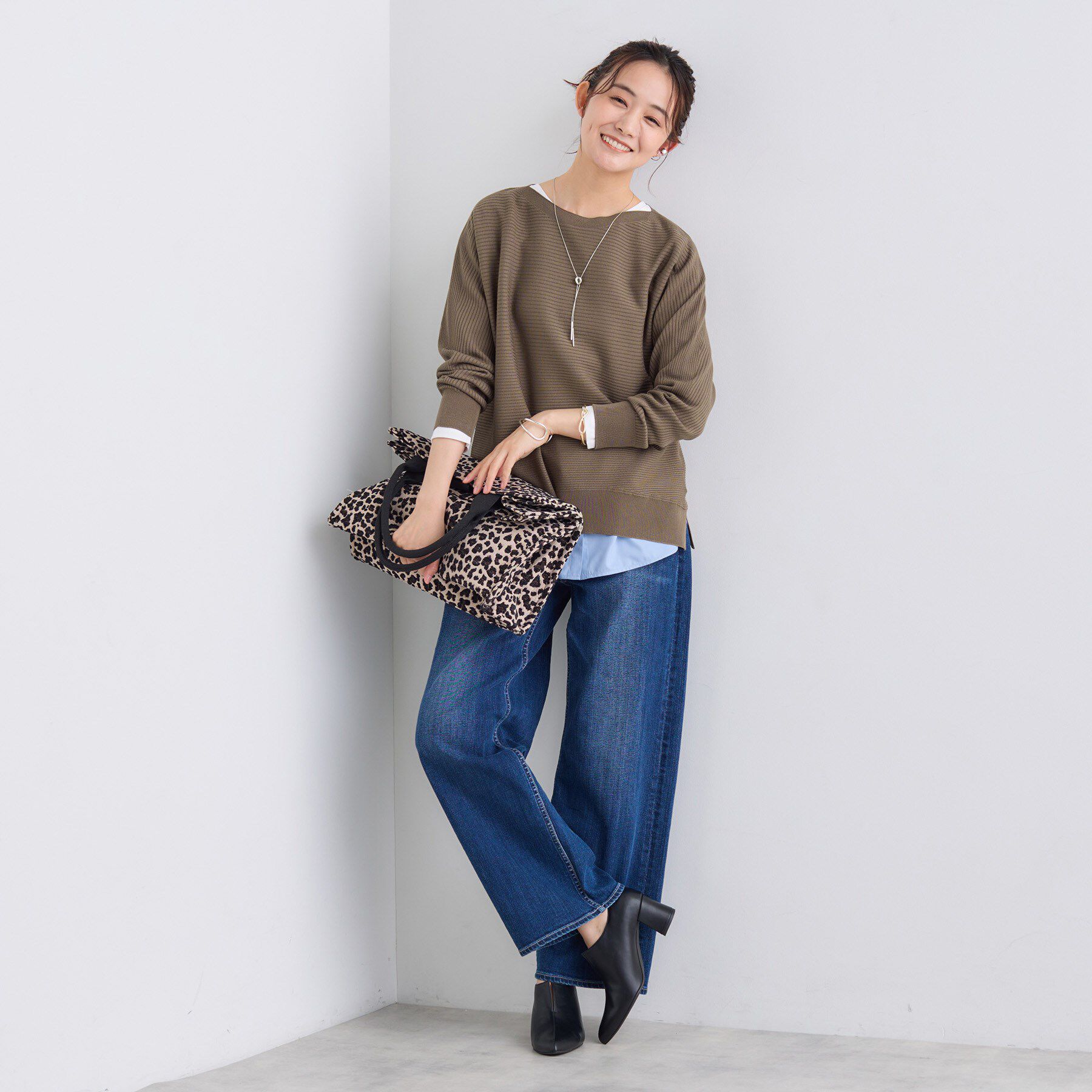 INDIVI「【洗える／体型カバー】美シルエットニット」|ニット・セーター|