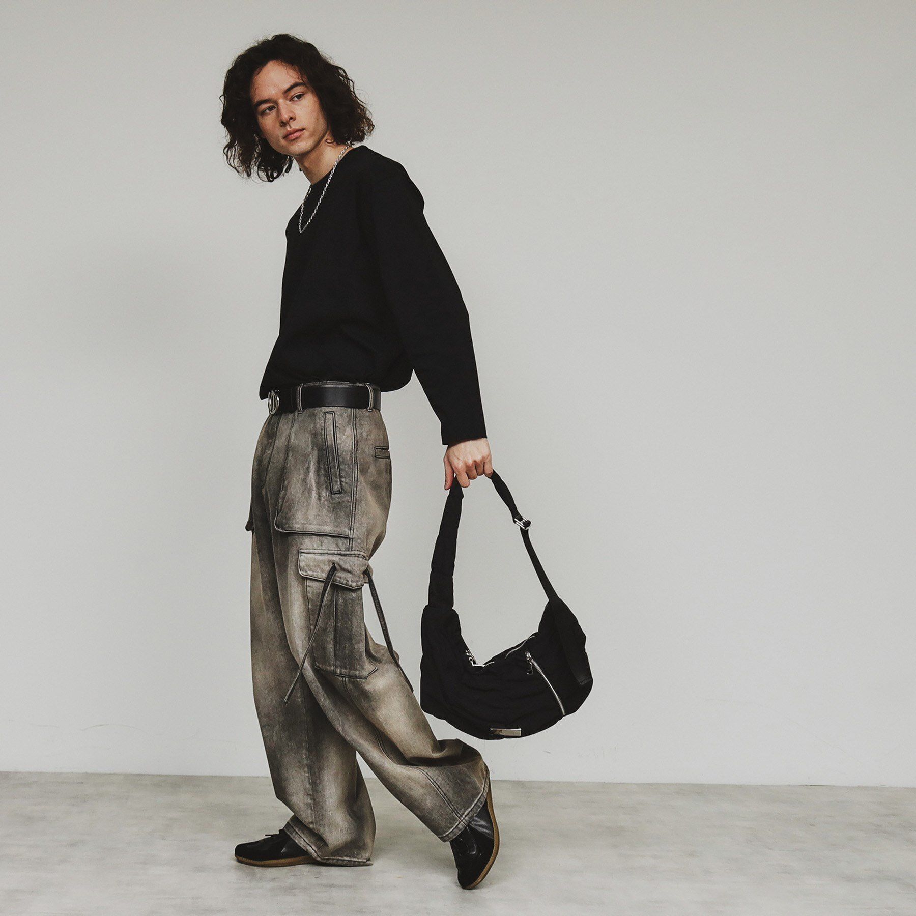 tk.TAKEO KIKUCHI「【パフィーシリーズ】ロータスショルダーバッグ」|ショルダー・メッセンジャー|