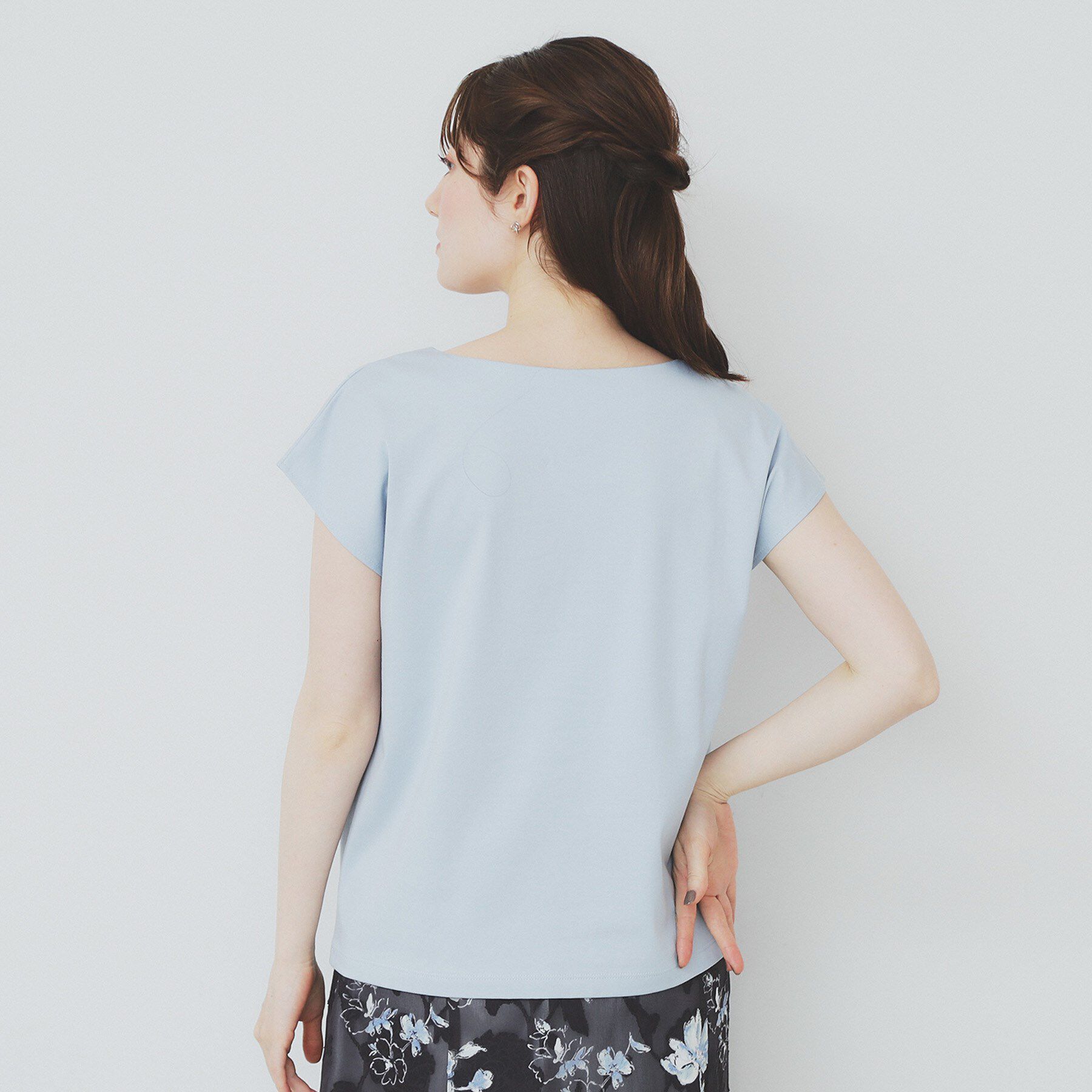 index「《6色展開/XS-3サイズ》キーネックビジュートップス【UV/接触冷感/洗濯機洗い可】」|Tシャツ・カットソー|