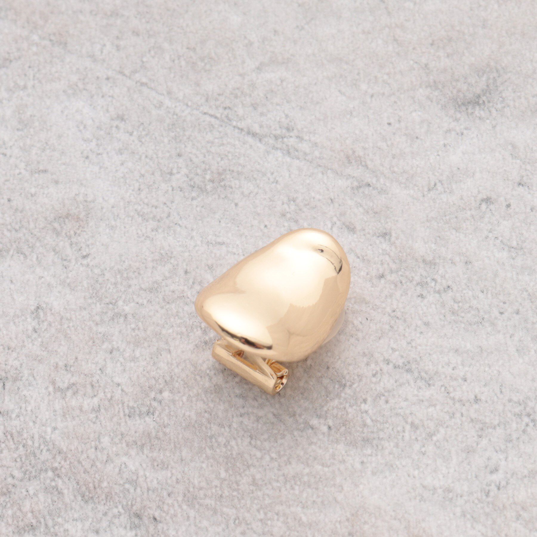 OPAQUE.CLIP「ビーンズメタルイヤリング」|イヤリング|