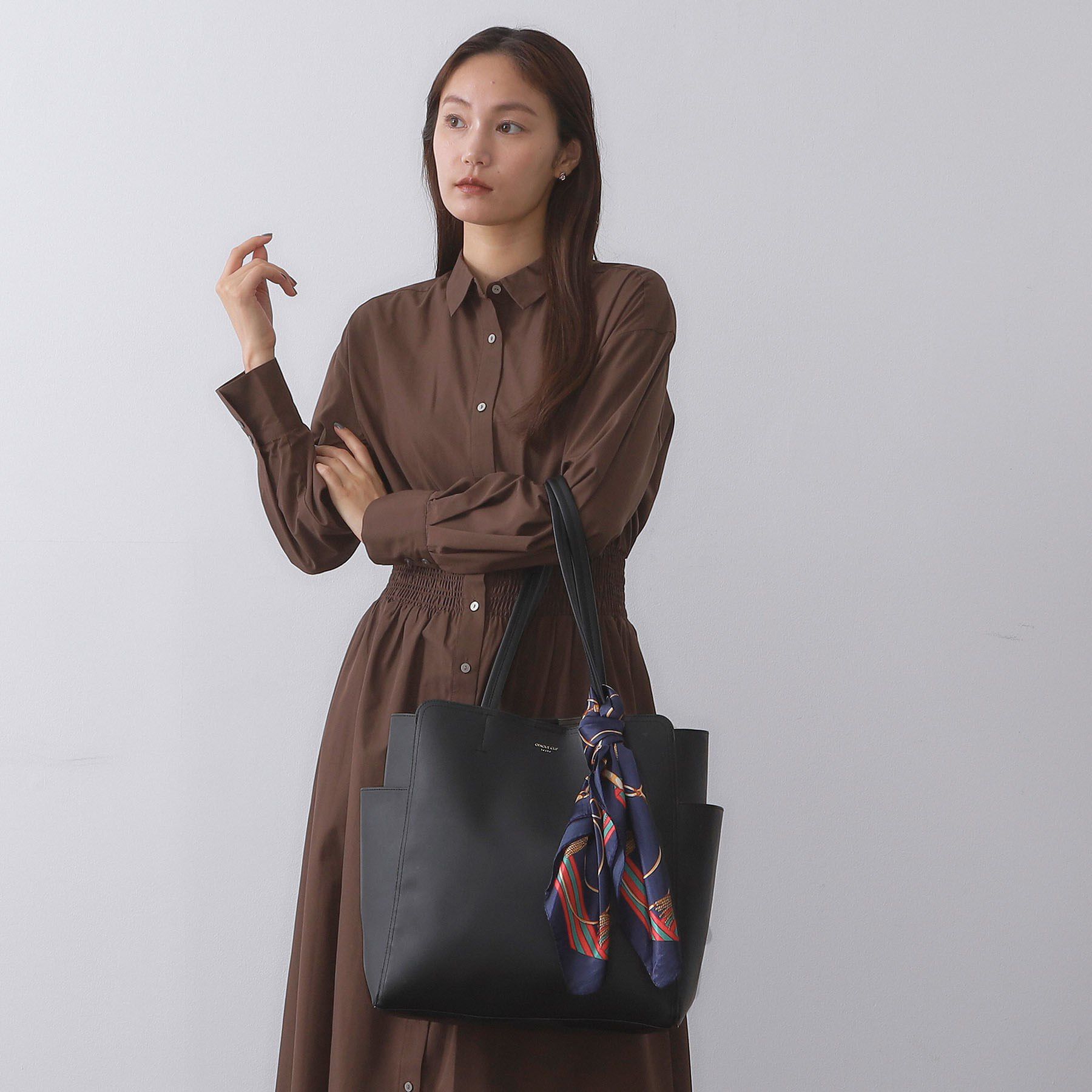 OPAQUE.CLIP「【A4サイズ対応】スカーフ付き裏スエード調合皮トートバッグ」|トートバッグ|