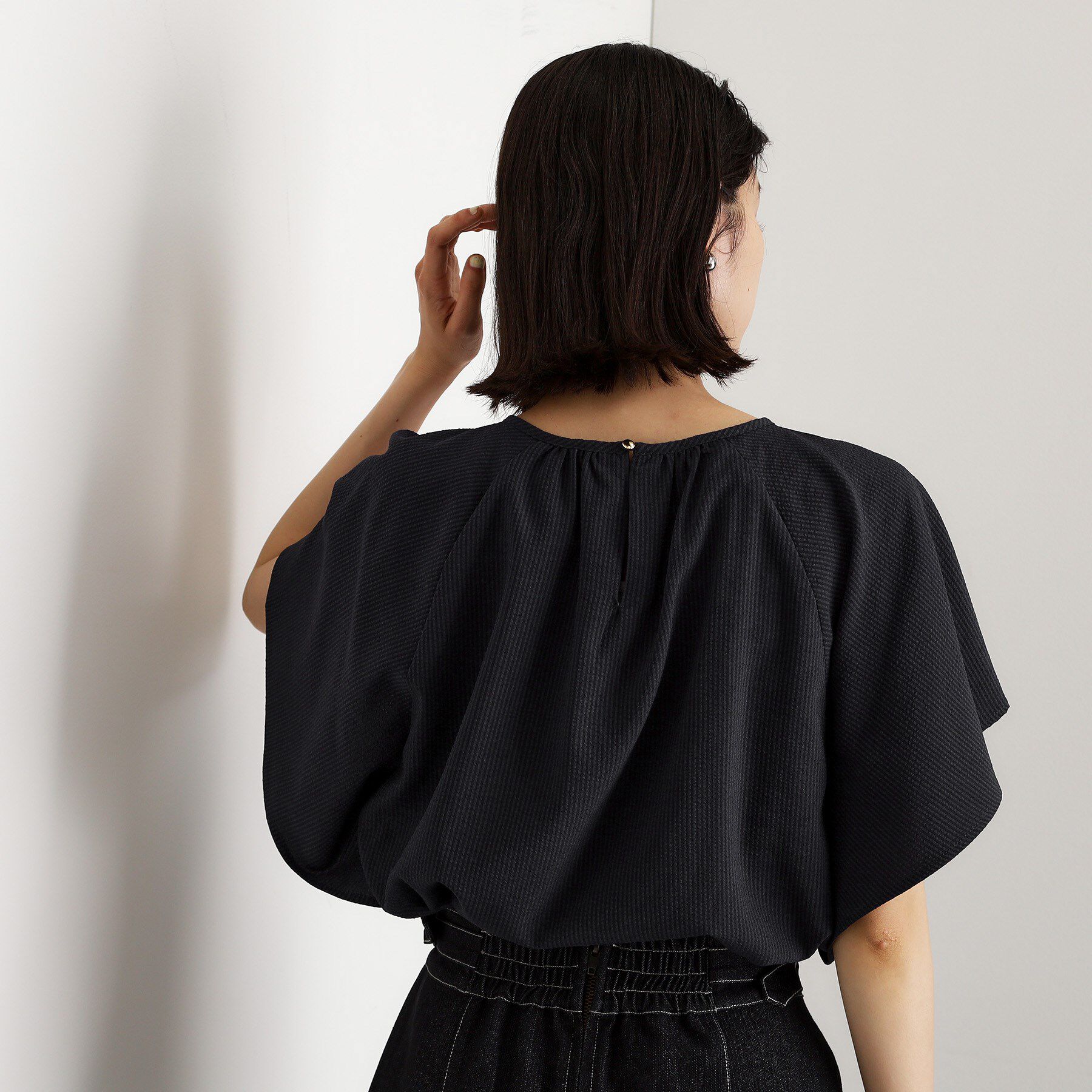THE SHOP TK「フレアスリーブブラウス【二の腕カバー/UV/洗濯機OK】」|シャツ・ブラウス|