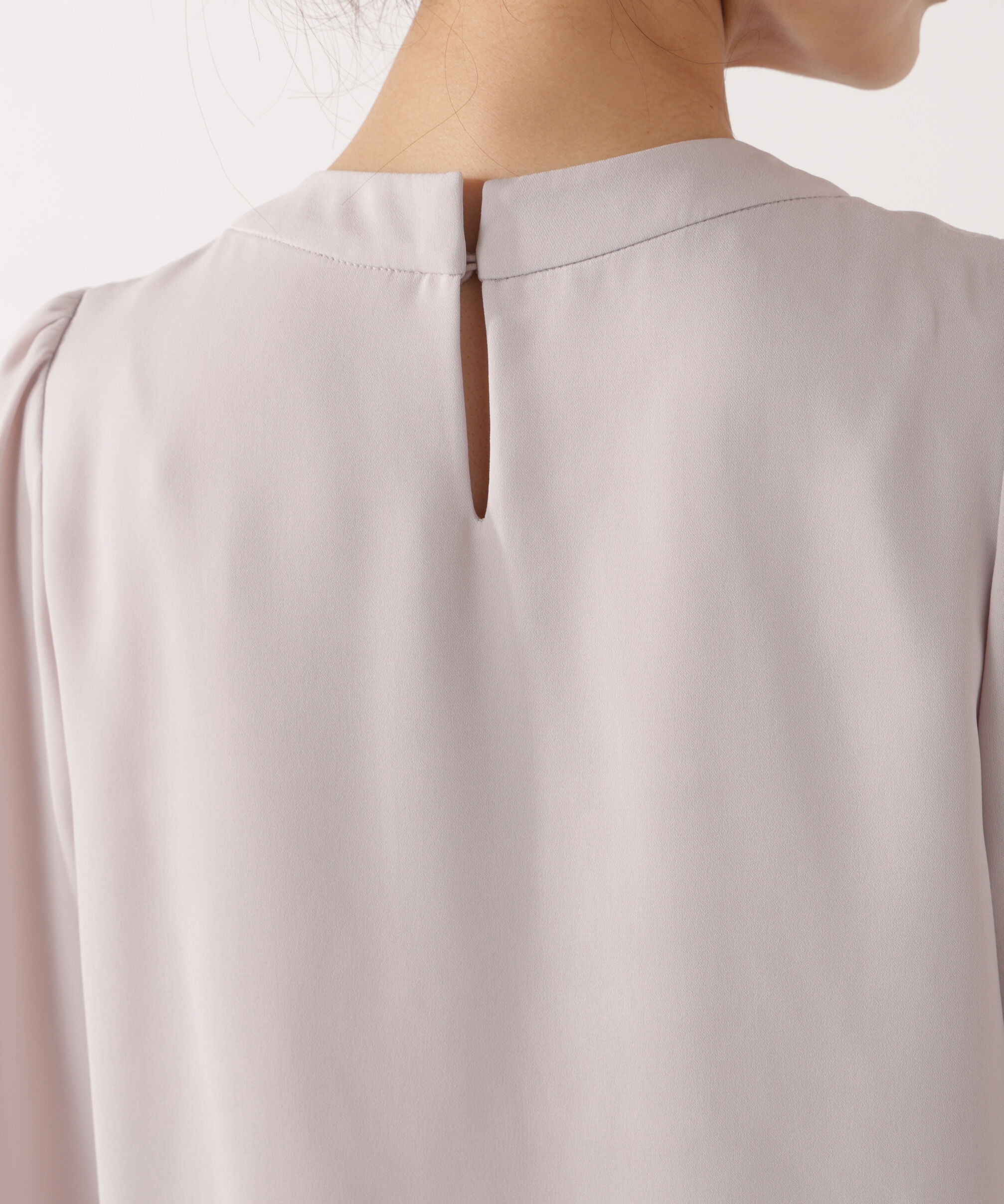 PROPORTION BODY DRESSING「パール付きベーシックブラウス 26SS」|シャツ・ブラウス|