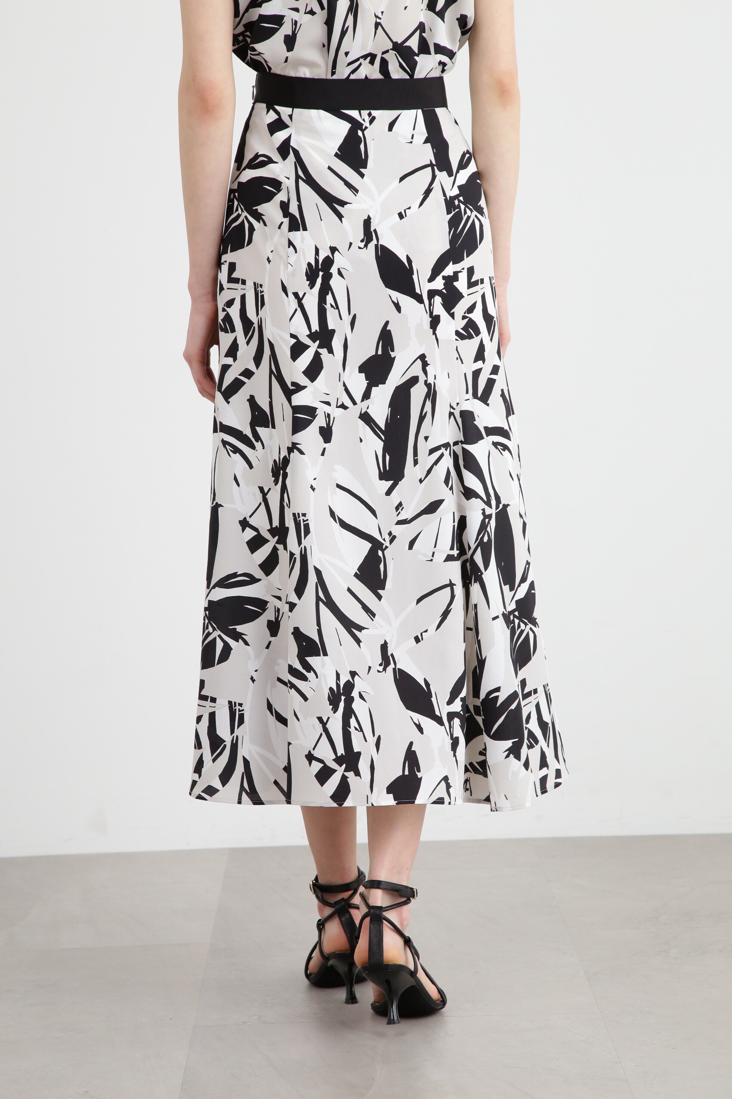  「◆ティアードリーフプリントマーメイドスカート」|スカート|