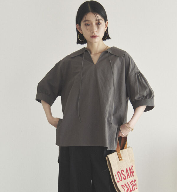Doux archives「ビッグカラースキッパーブラウス」|シャツ・ブラウス|CHARCOAL GRAY