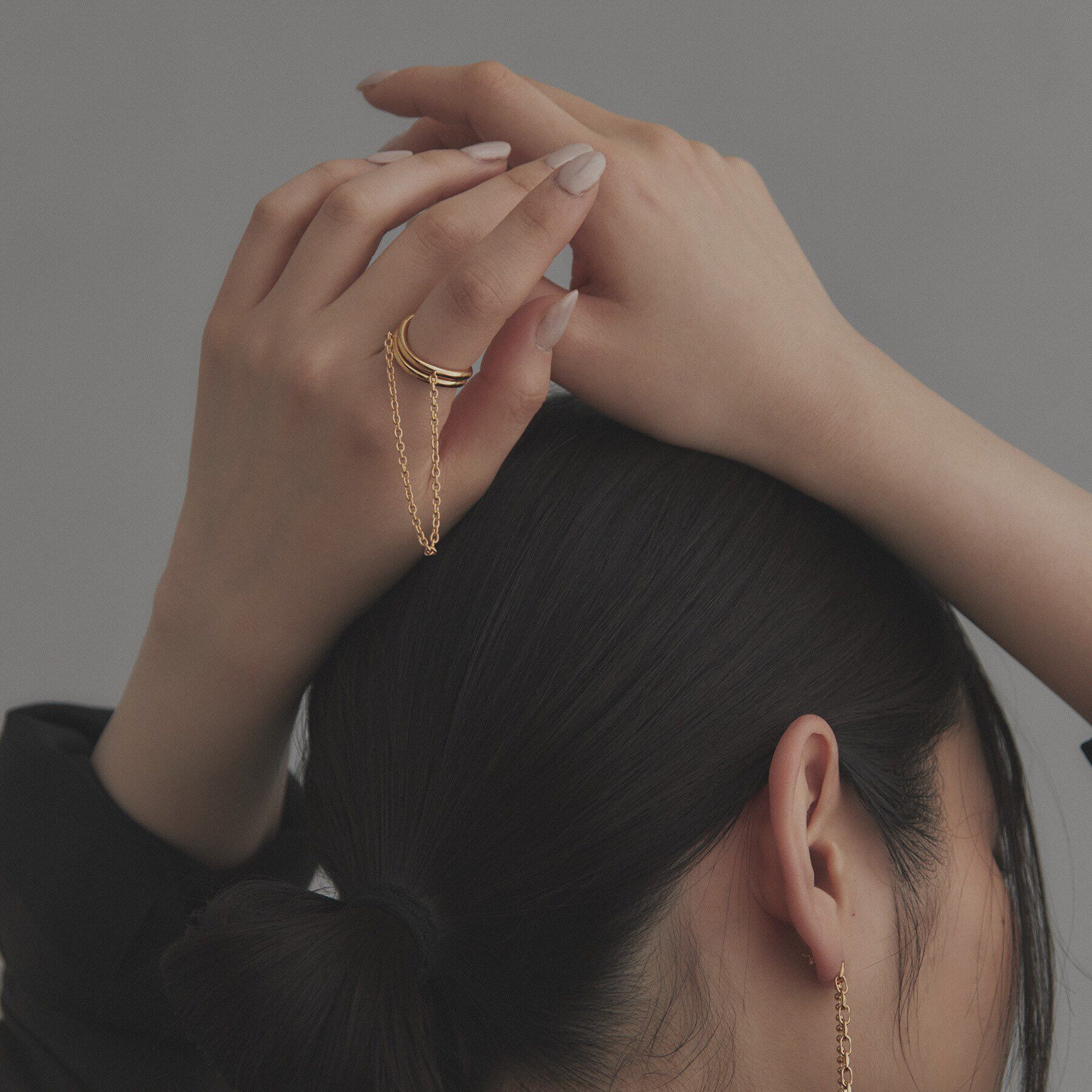 COCOSHNIK ONKITSCH「シルバー ドレープチェーン ダブルカーブリング GP」|リング|