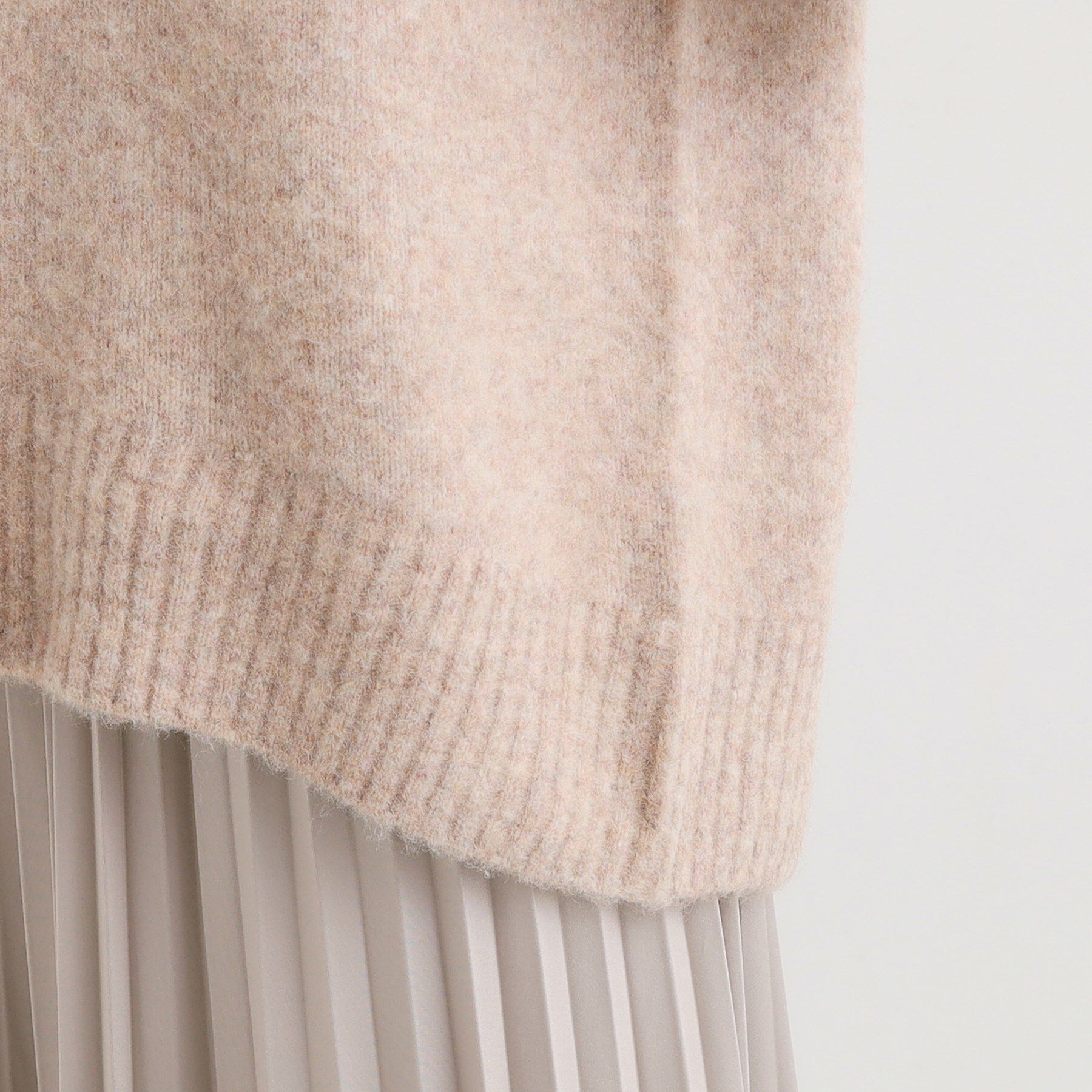 SHOO･LA･RUE「【洗濯機可/S-LL】インせず着られる ふわふわハイネックニット」|ニット・セーター|