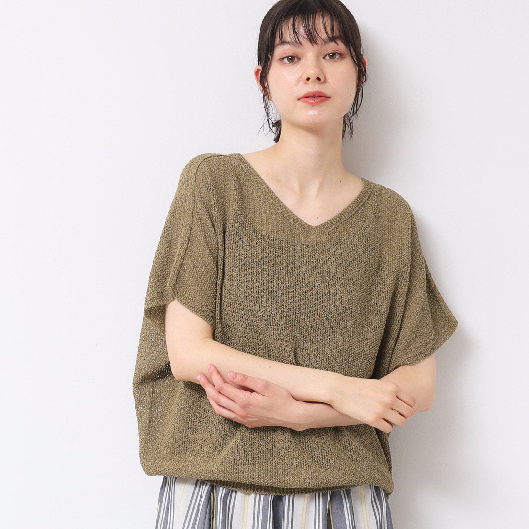 Dessin「【日本製・洗える】シームレスラインVネックニット」|ニット・セーター|