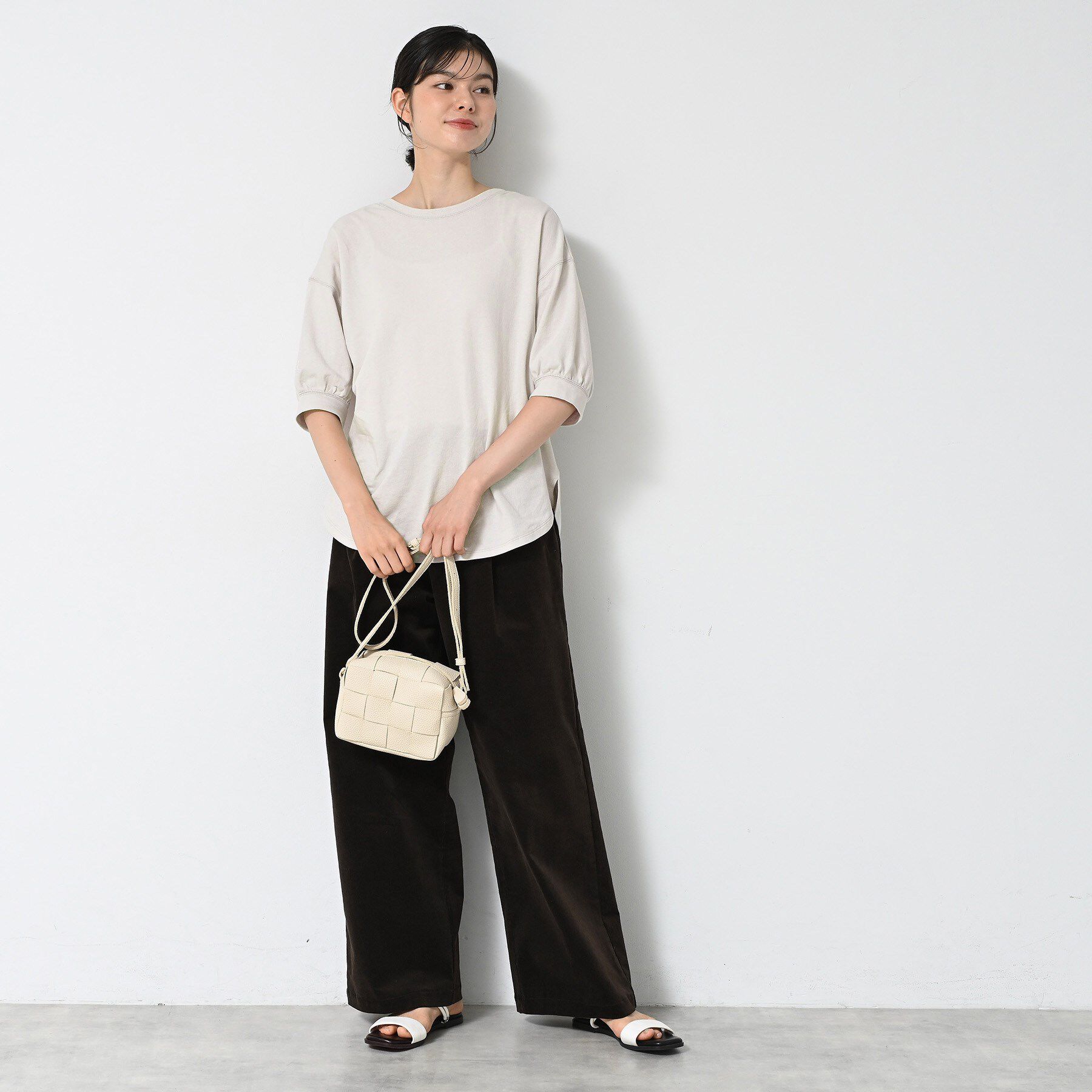 Dessin「【360度可愛い/前後2WAY/洗える】ライトコットンヘンリーカットソー」|Tシャツ・カットソー|