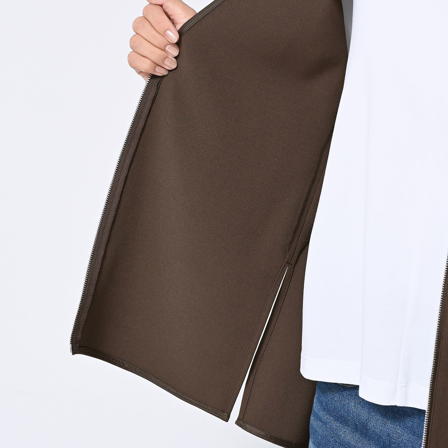 Dessin「【セットアップ可/洗える】サイドスリットVネックジレ」|ベスト・ジレ|