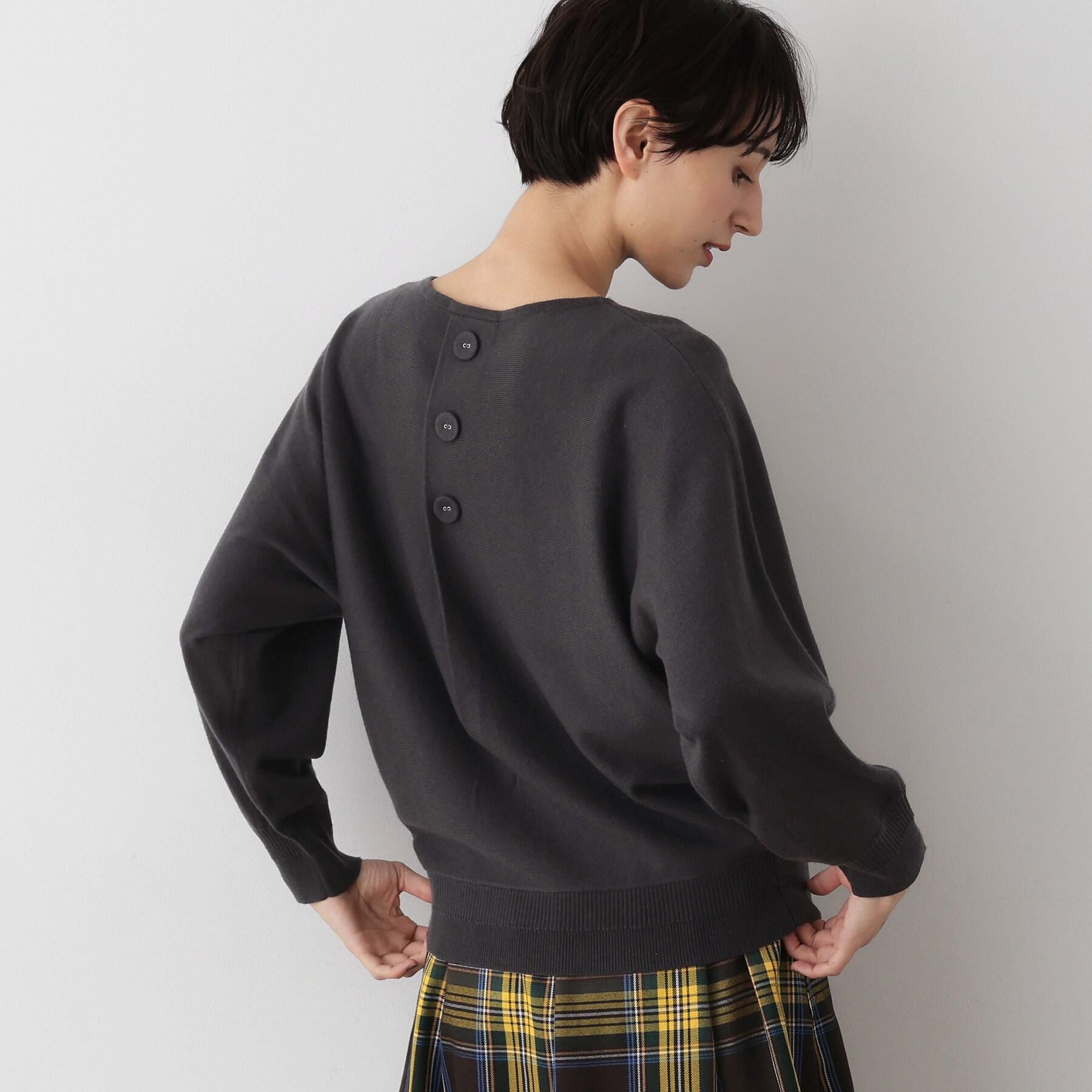 Dessin「【洗える】ウールブレンド後ろボタンニット」|ニット・セーター|