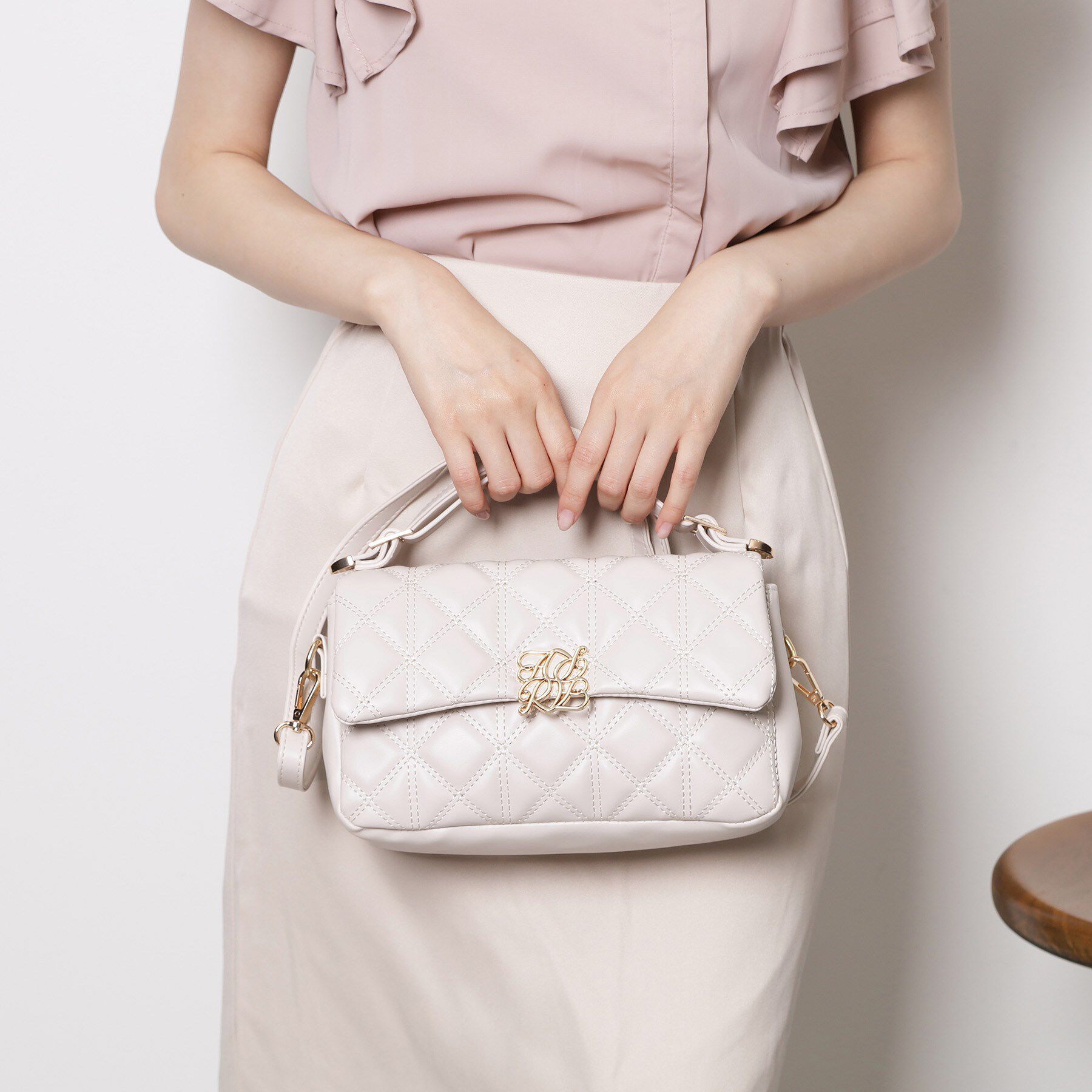 Ober Tashe「2WAYキルティングショルダーバッグ」|ショルダー・メッセンジャー|