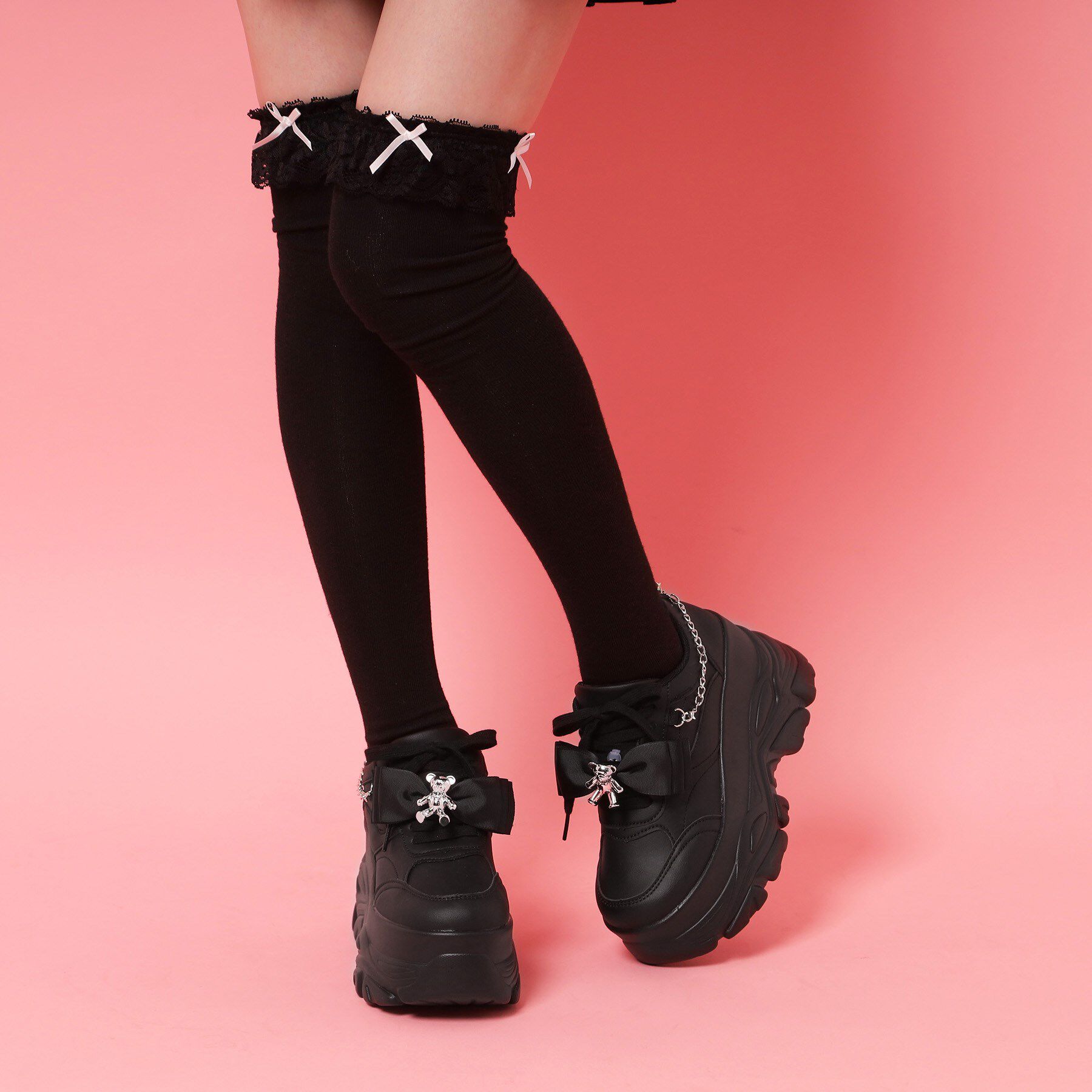 csT&P「クマ&times;チェ―ン付き厚底インヒールスニーカー」|スニーカー|