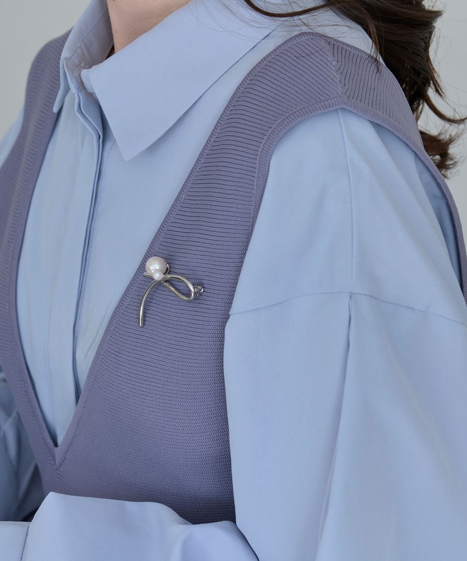 Phoebe「クロスメタルパールブローチ　シルバー　セレモニー/入学式/卒業式/式典」|ブローチ・コサージュ|