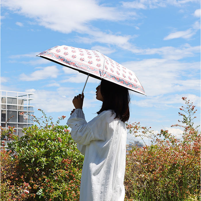 BACKYARD FAMILY「折りたたみ傘 レディース 通販 折り畳み傘 晴雨兼用傘 傘 かさ カサ アンブレラ 折り畳み」|傘|