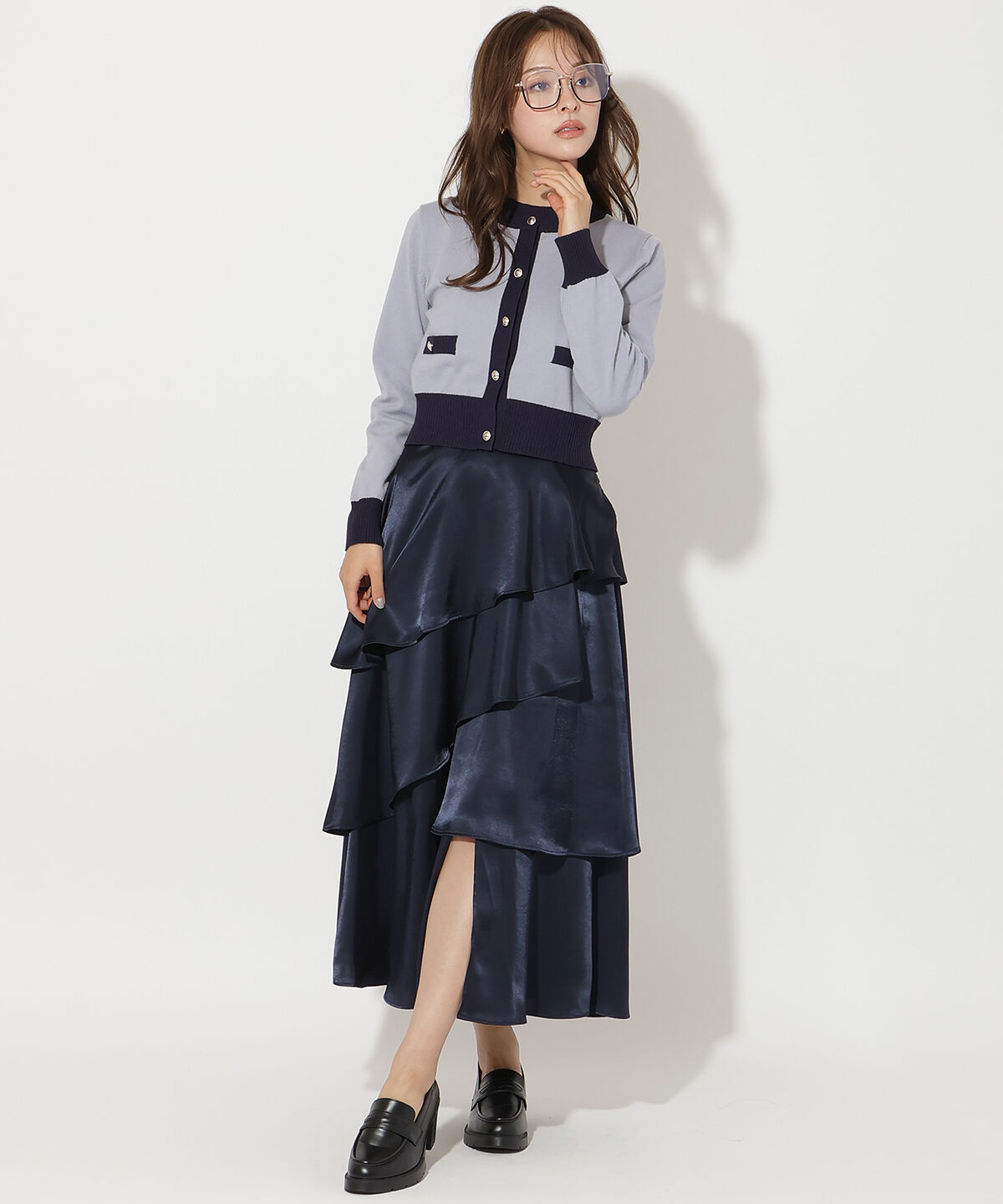 アンドクチュール「サテンアシメフリルティアードスカート」|フレア|ネイビー