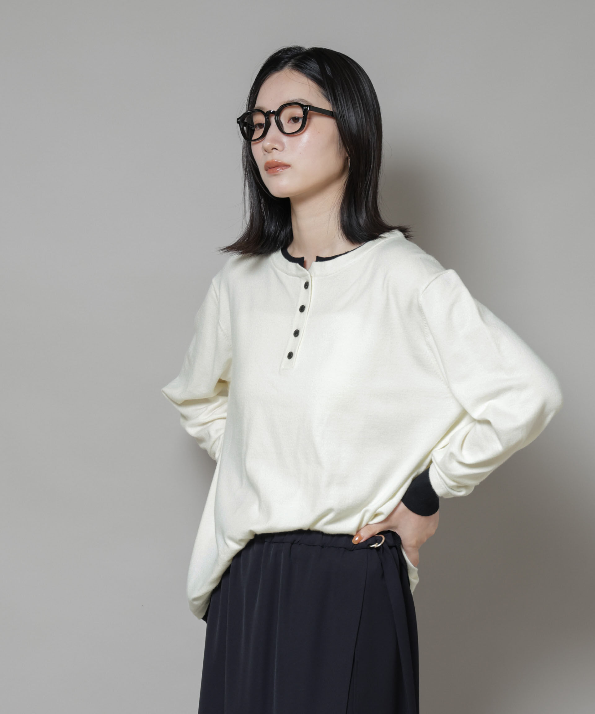 nano･universe「レイヤード風バイカラーヘンリーネックニット」|ニット・セーター|