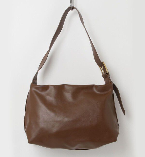 fredy emue「フェイクレザービッグショルダーバッグ」|ショルダー・メッセンジャー|