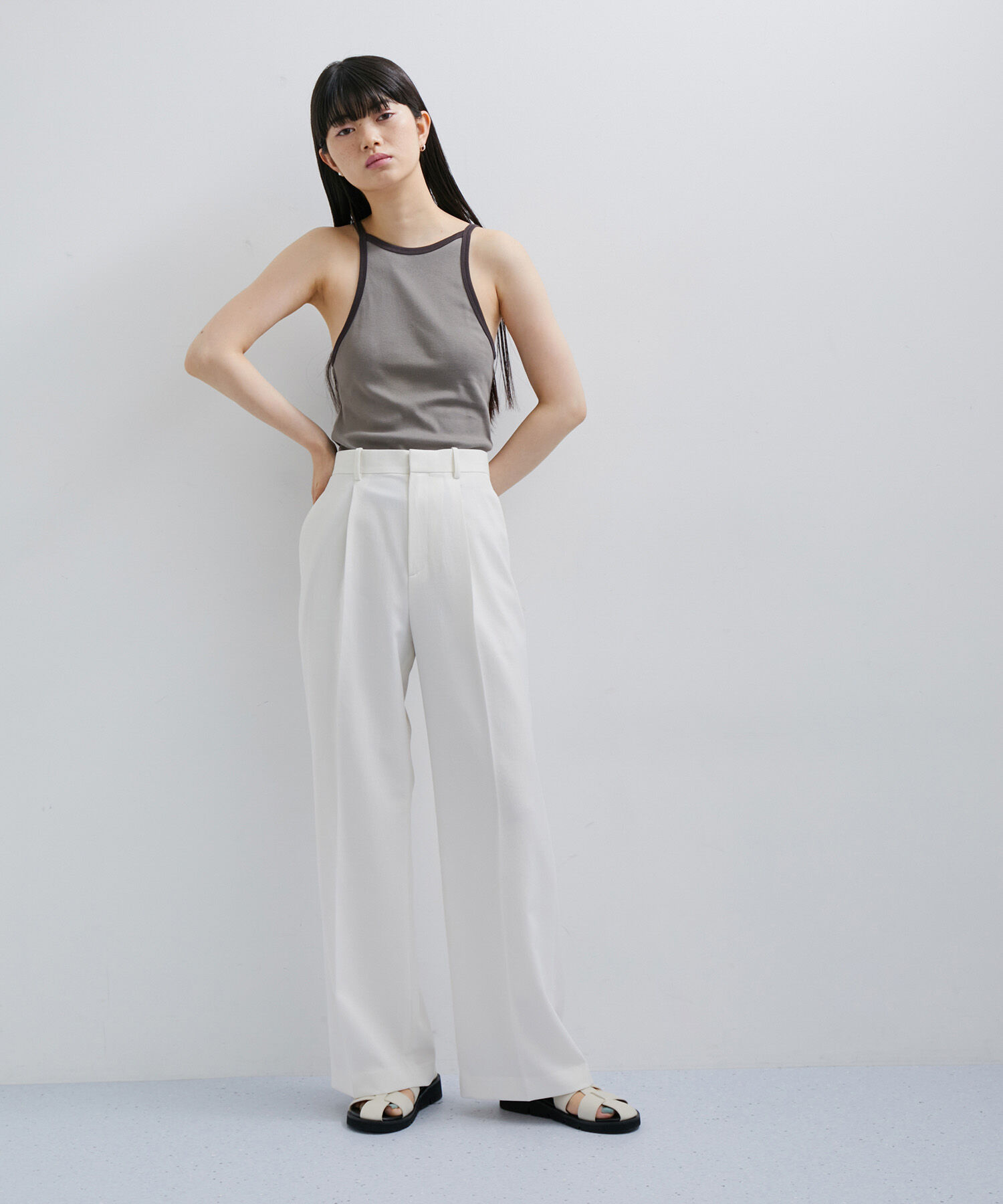 ADAM ET ROPE'「【Allege.for ADAM ET ROPE'】BI COLOR TANK TOP」|キャミソール|