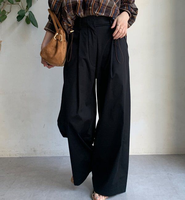  「ストレッチサテンバレルパンツ」|チノ|