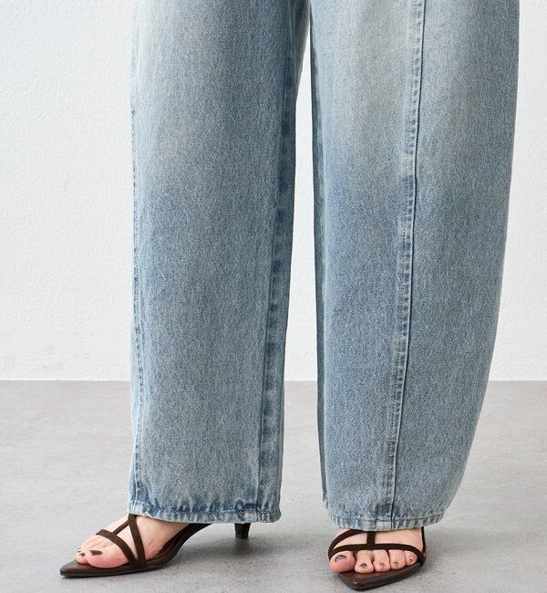  「【トレンド感ある着こなしに】ソフトバレルデニム」|デニム|