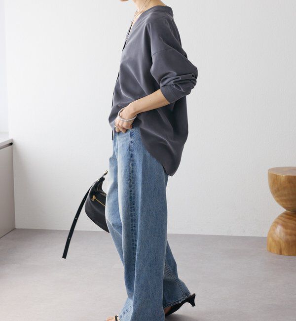  「予約【女性らしい抜け感】メタルボタンノーカラーブラウス」|シャツ・ブラウス|