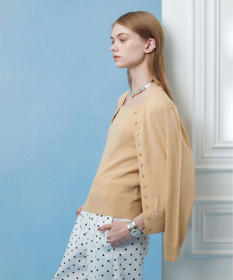 allureville/【LOULOU WILLOUGHBY】MANYボタンカーディガン