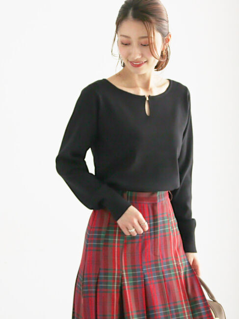 Te chichi「スクエアチャームキーネックプルオーバー」|ニット・セーター|ブラック