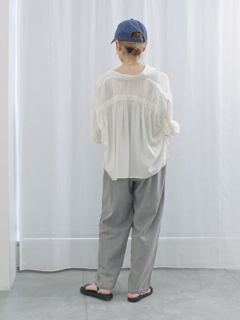 Samansa Mos2 blue「ショート丈シャーリングブラウス」|シャツ・ブラウス|