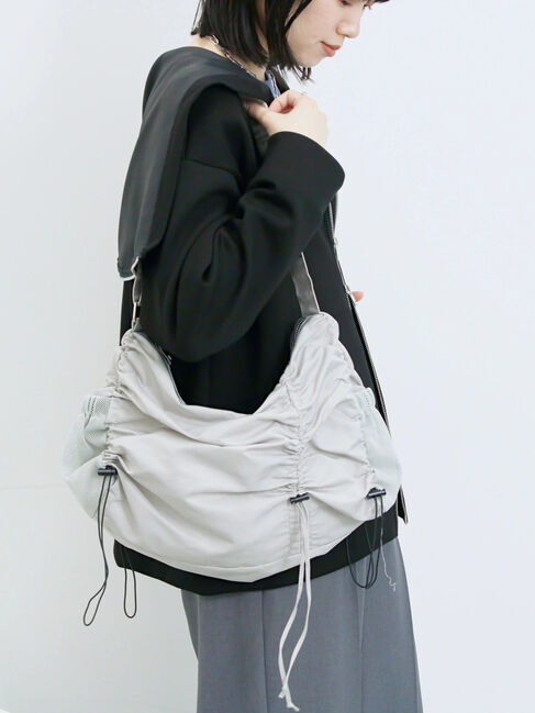 Samansa Mos2 blue「ナイロンシャーリングバッグ」|その他|グレー