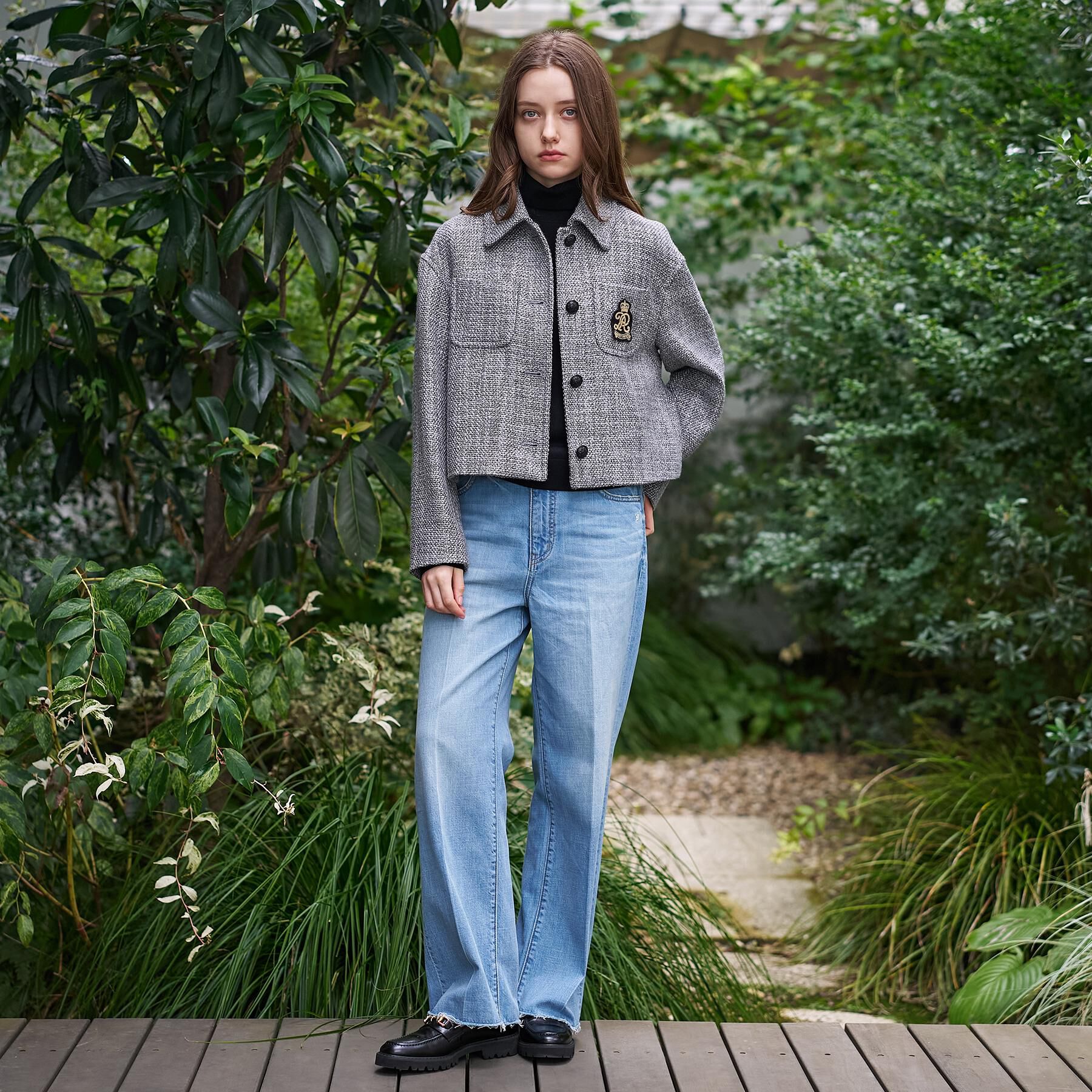 DRESSTERIOR「エンブレムショートブルゾン」|ブルゾン・スタジャン|