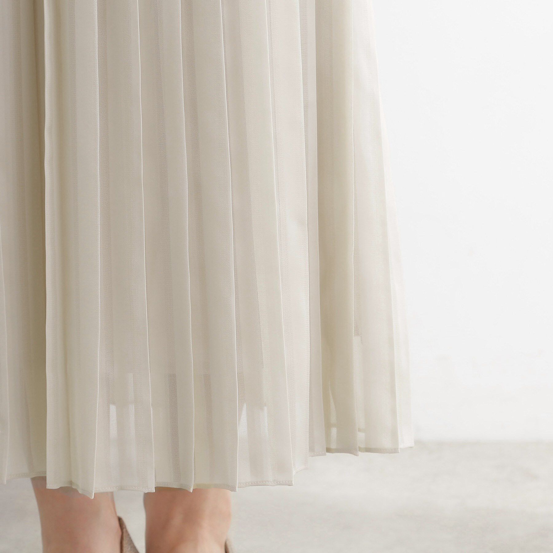 grove「【洗える】ひらりとゆれる　上品プリーツスカート」|スカート|