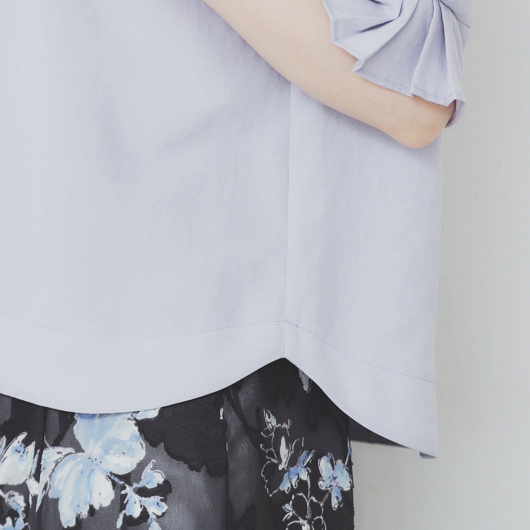 index「《8色展開/XS-LLサイズ》タックパフスリーブブラウス【洗濯機洗い可/吸水速乾/防シワ/抗ピル】」|シャツ・ブラウス|