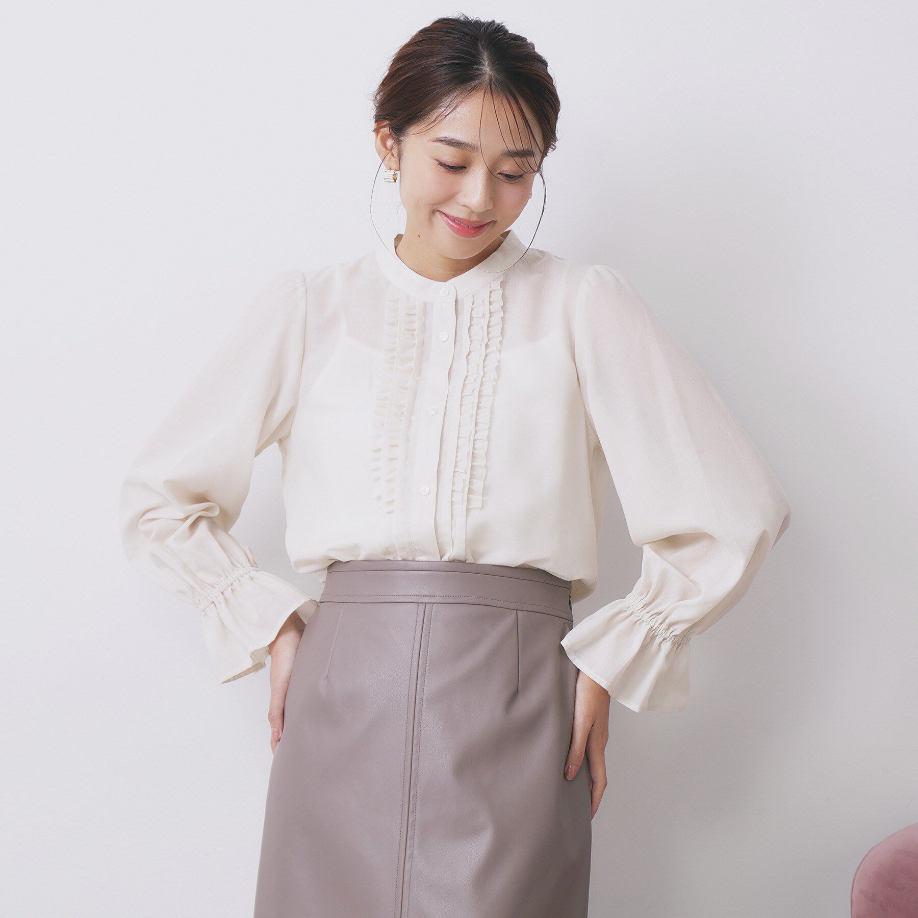 index「タックフリルバンドカラーブラウス【洗濯機OK/イージーアイロン】」|シャツ・ブラウス|