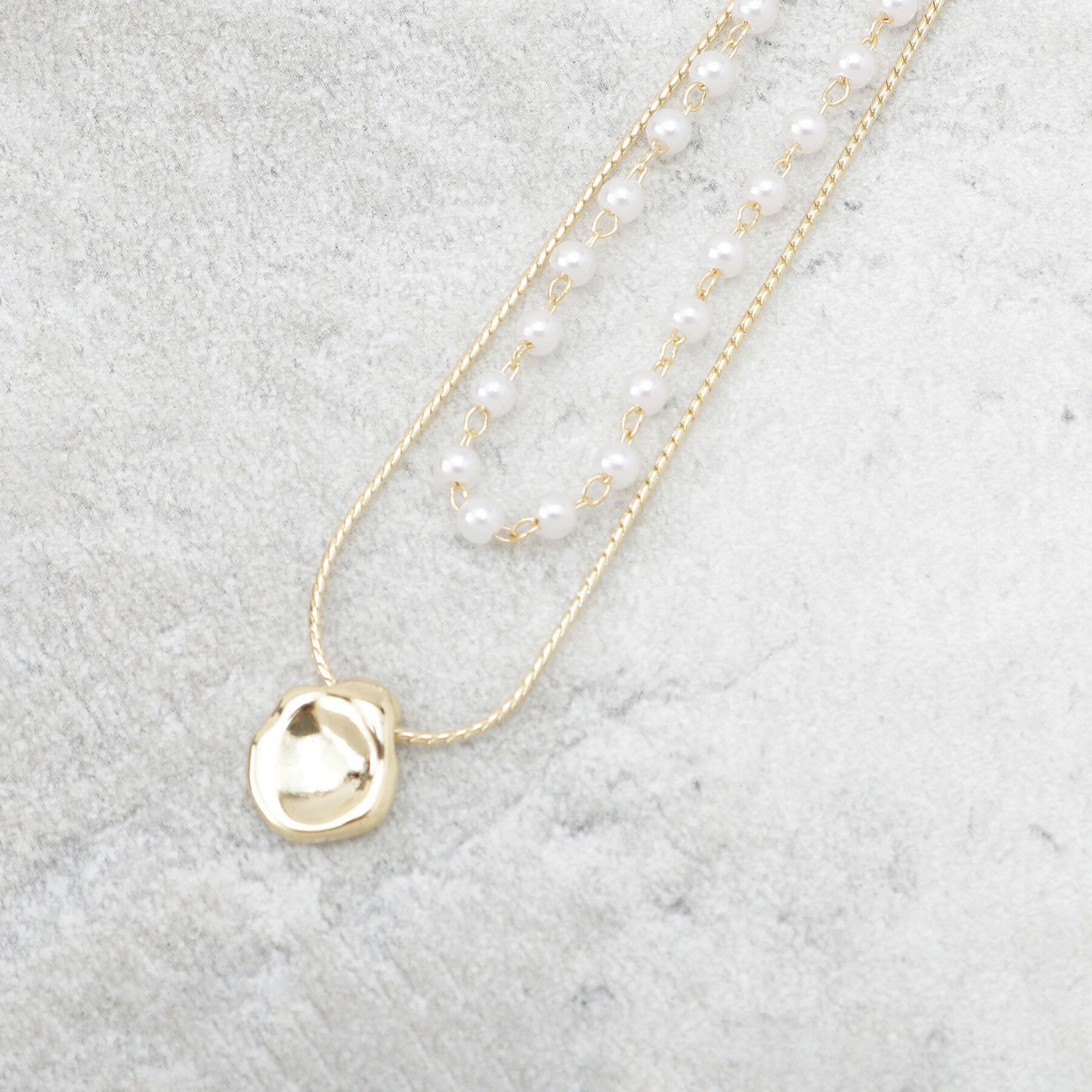 OPAQUE.CLIP「フェイクパール&times;コインチェーン 2連ネックレス」|ネックレス|