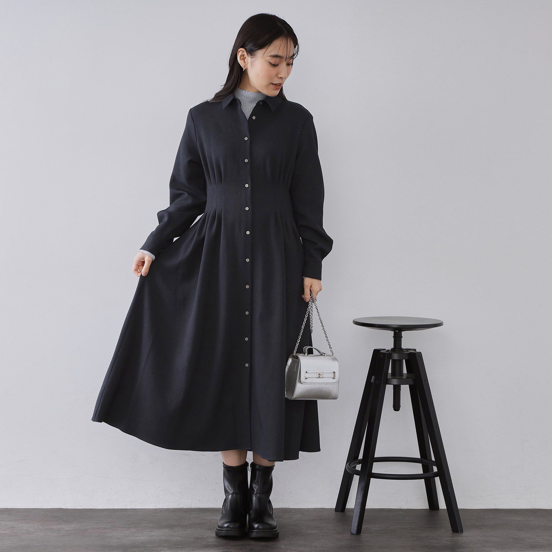 OPAQUE.CLIP「ウエストタックフィット＆フレアワンピース【洗濯機OK】」|ワンピース|ネイビー(094)