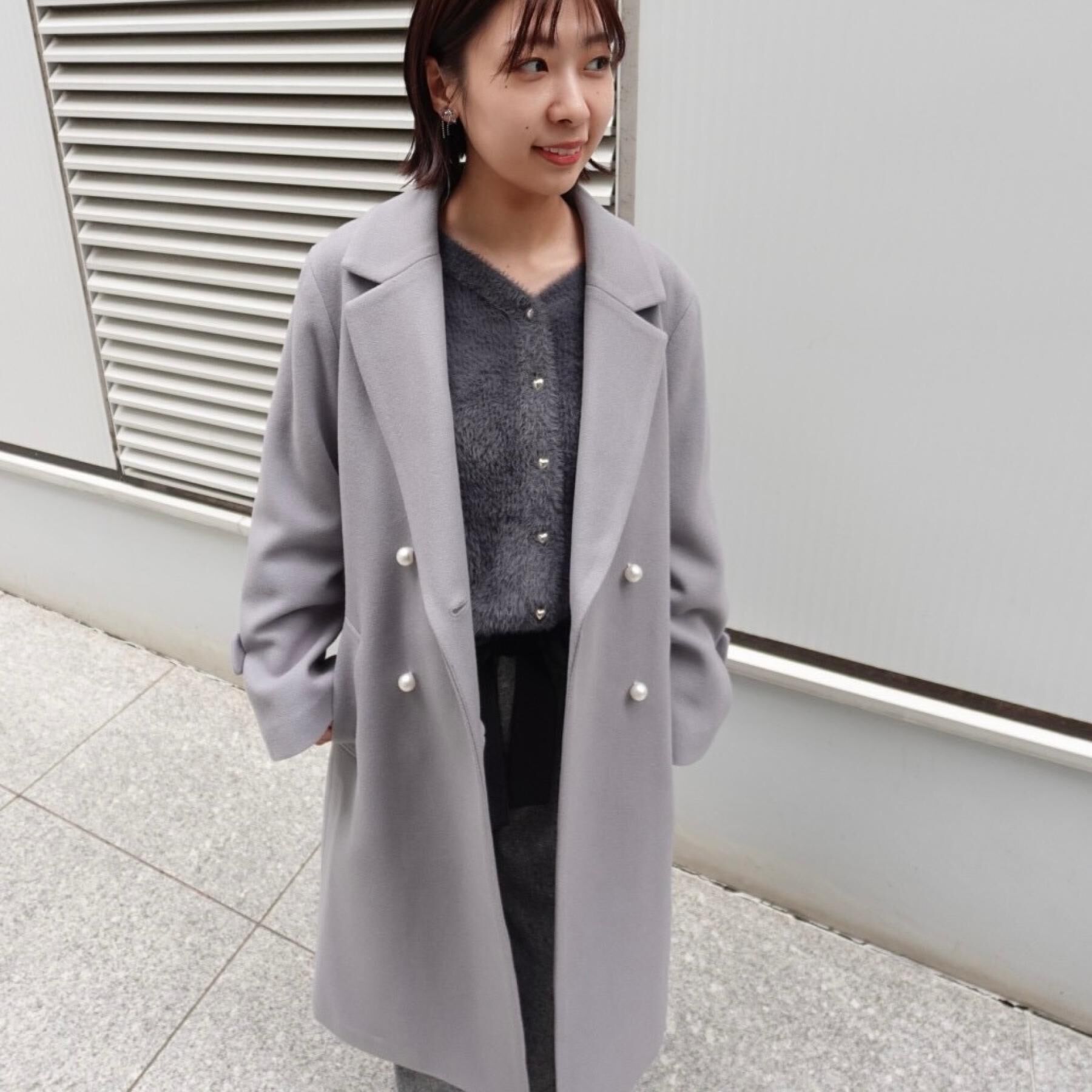 Couture broach「【大人上品・ベルト付き】パール調釦チェスターコート」|チェスターコート|