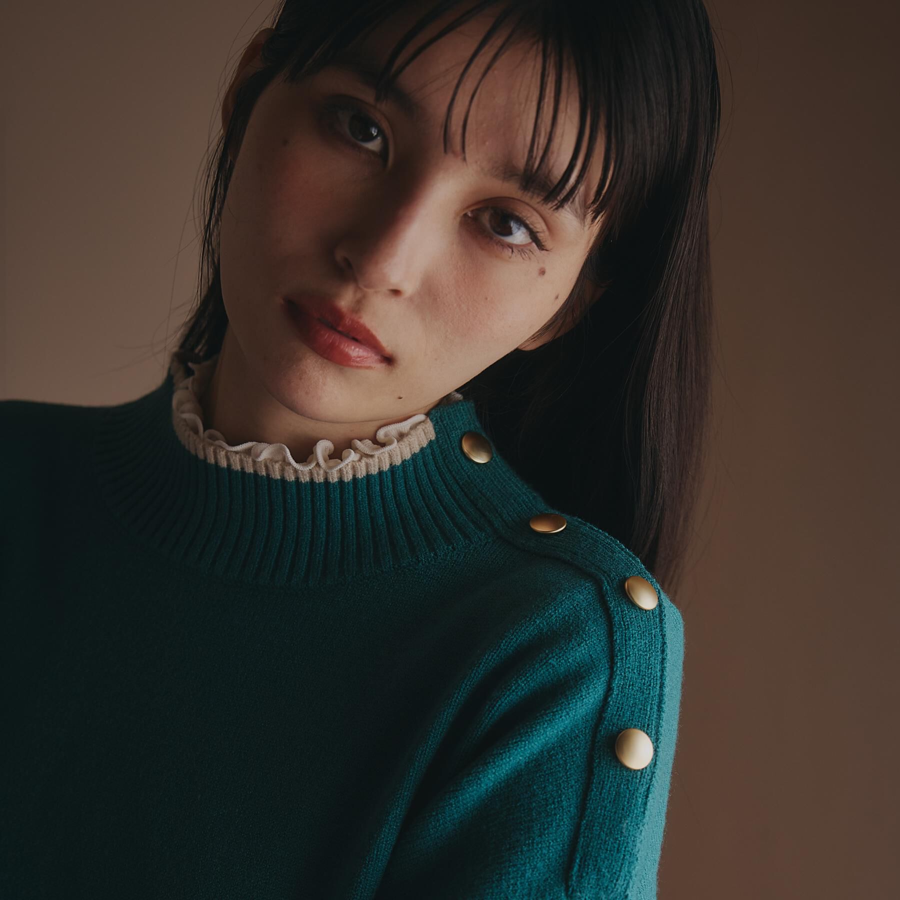 THE SHOP TK「【インしないで着られる】金ボタン ハイネックニット/毛玉になりにくい/静電気防止/洗濯機OK」|ニット・セーター|