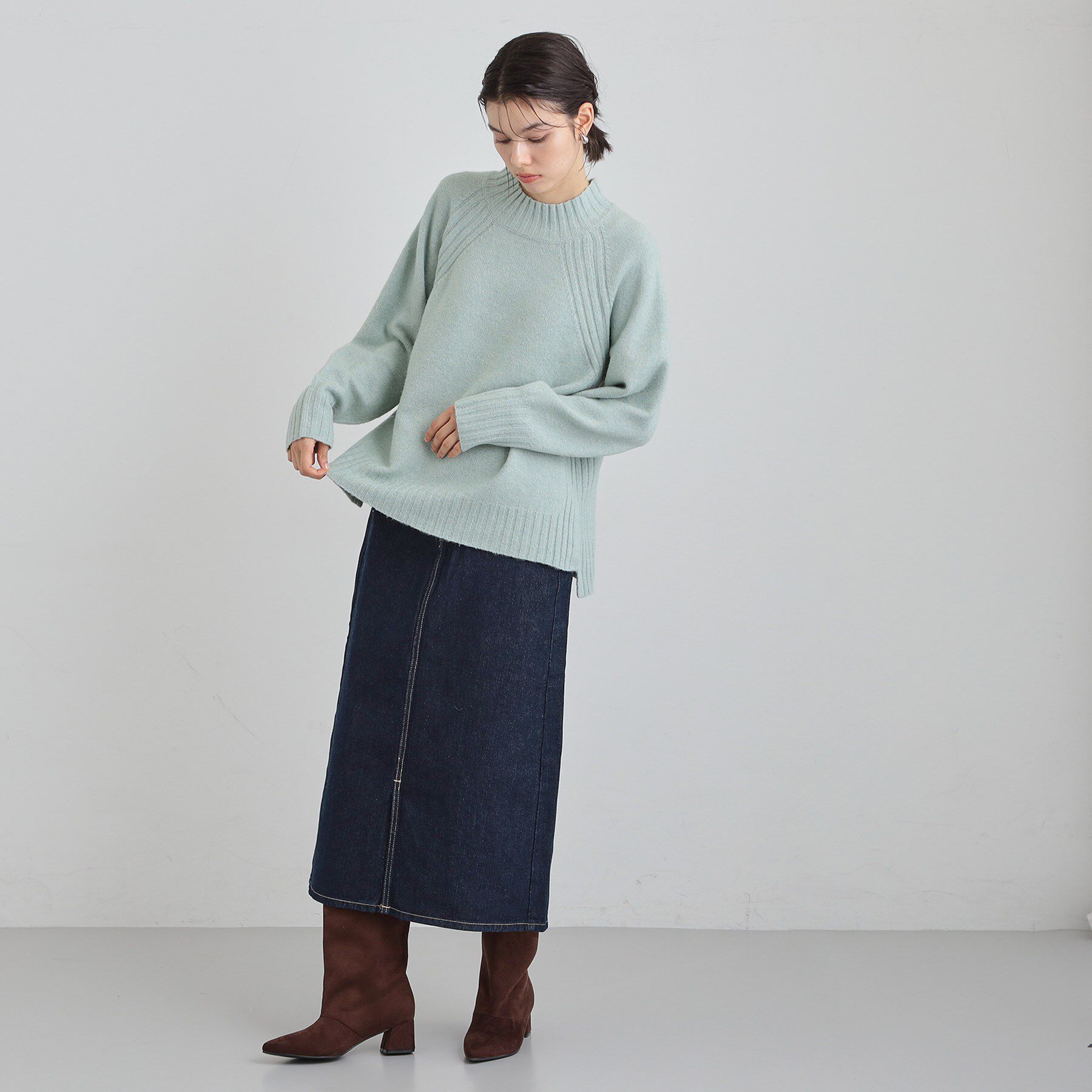 THE SHOP TK「ふんわり柔らかきれい色 ウール混ハイネックニット」|ニット・セーター|