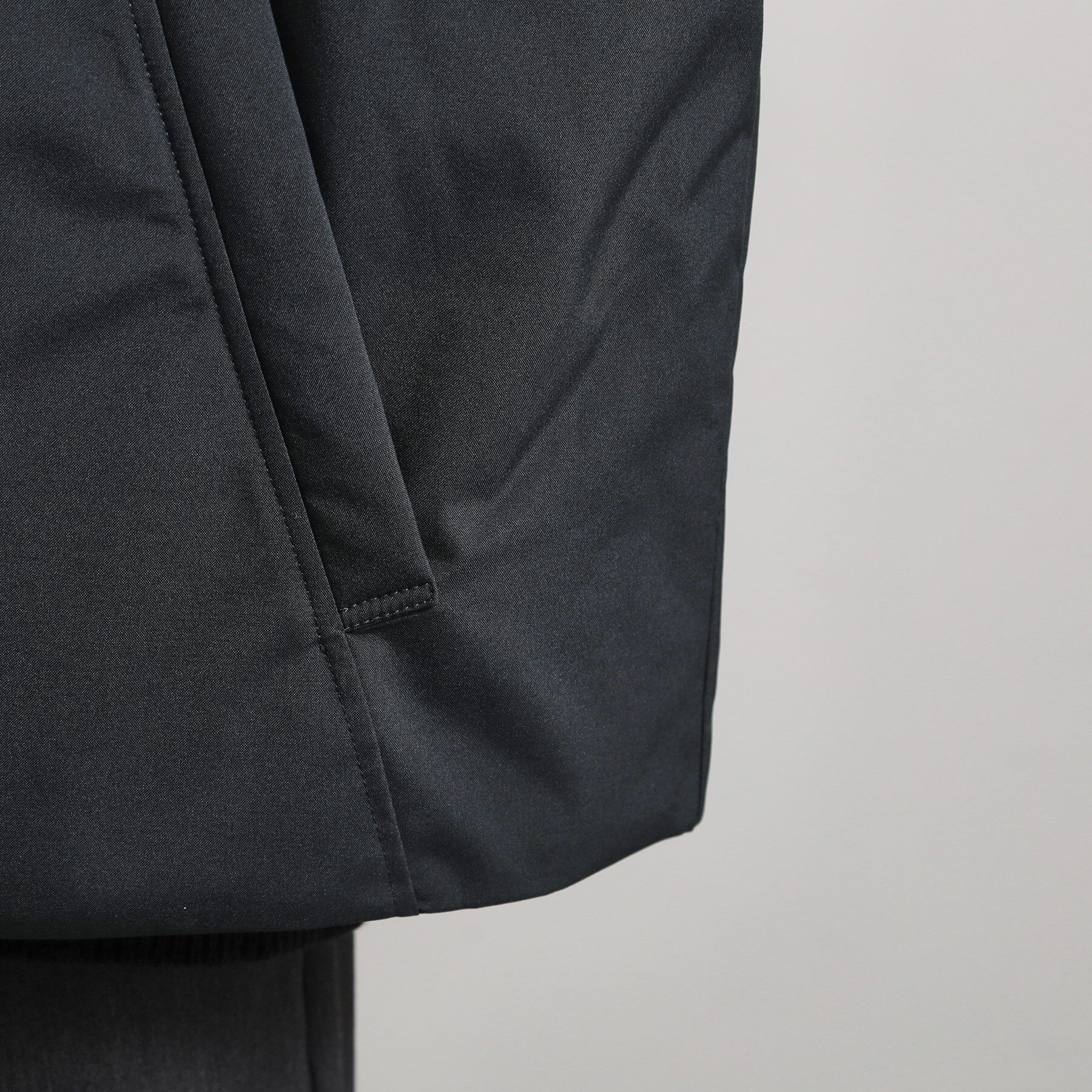 THE SHOP TK「【洗濯機可】きれいめにもカジュアルにも スタンドネックジップブルゾン」|ブルゾン・スタジャン|